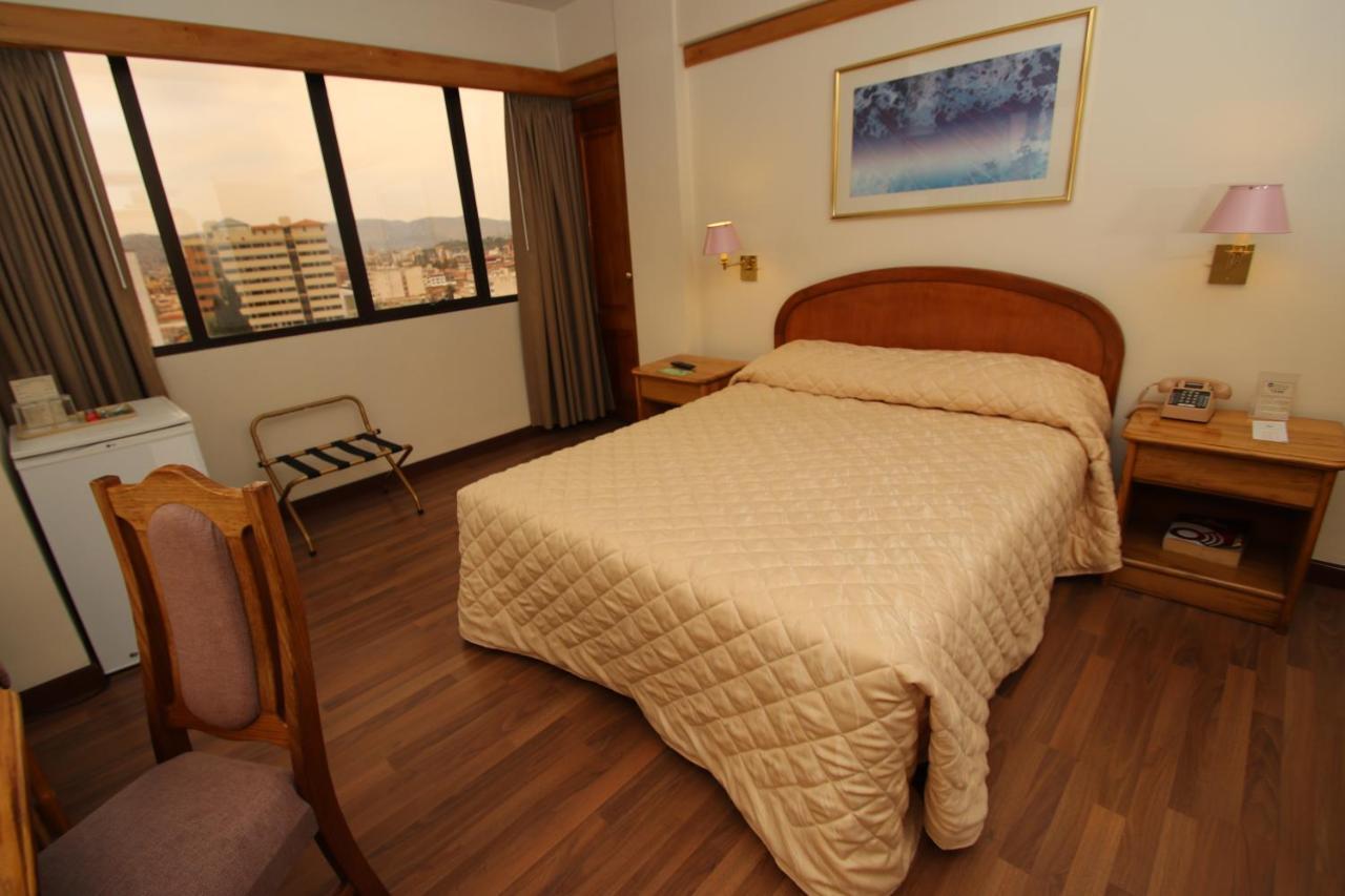 Hotel Diplomat Кочабамба Екстериор снимка